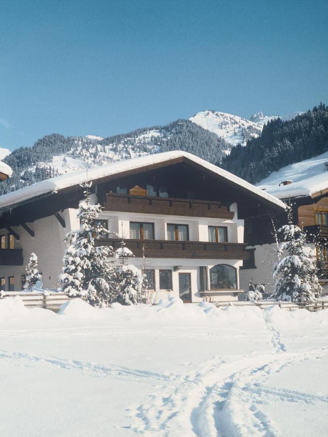 Haus Alpina By Chatel Reizen Bed & Breakfast Grossarl Rom bilde